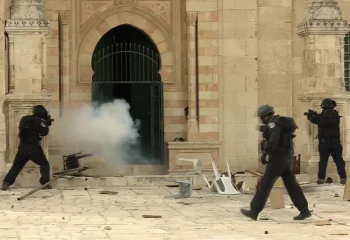 تقرير حقوقي يرصد اعتداءات إسرائيل على الأقصى